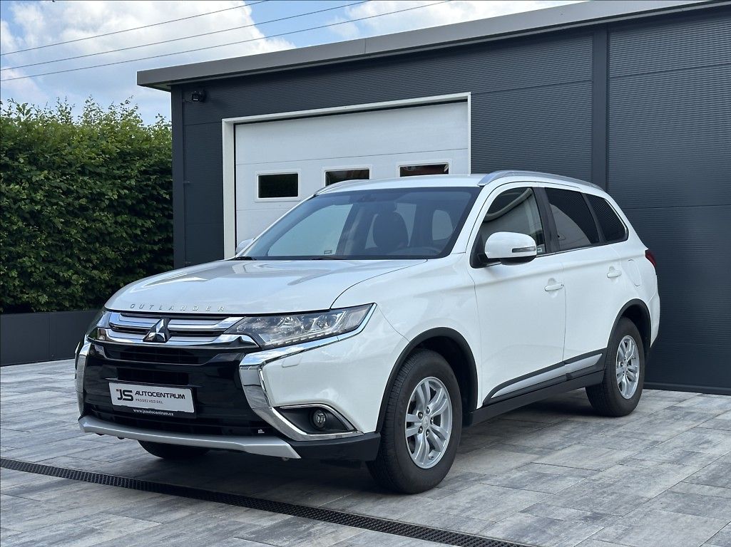 Mitsubishi Outlander 2,0 150PS  Intense A/T 4x4