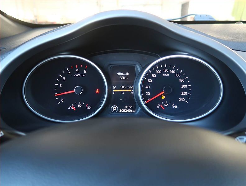 Kia Sportage (2015) Premium 2.0 CRDi, 4X4 - fotka 11 z 19