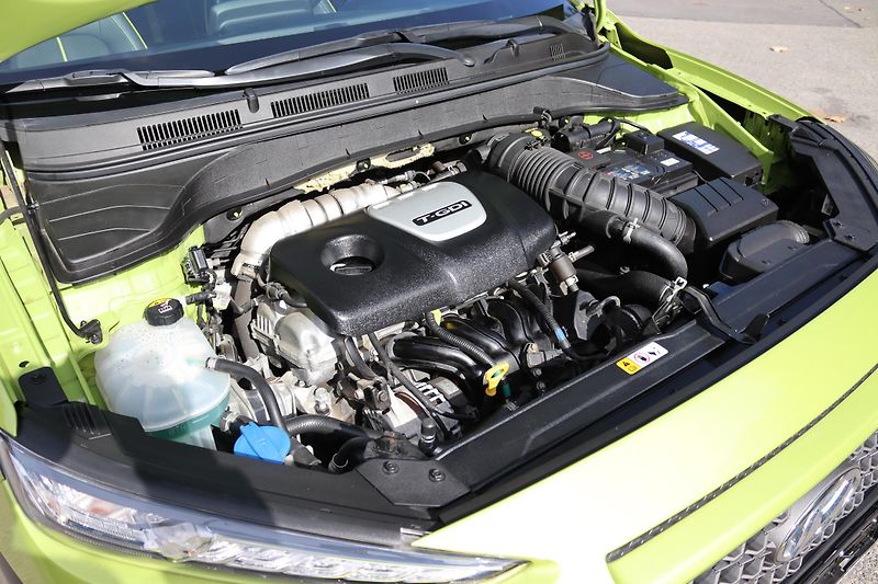 Hyundai Kona 1.6 T-GDI 4×4 | 7DCT | 130 kW - fotka 55 z 57