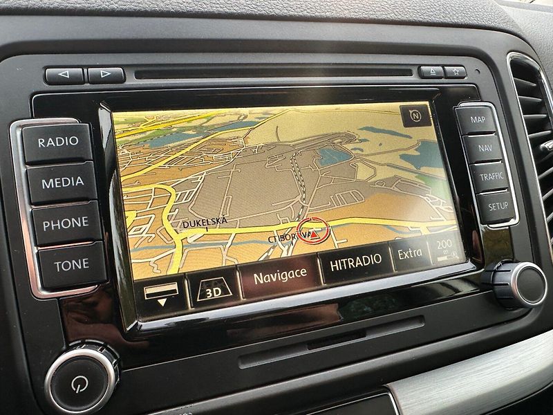 Volkswagen Sharan (2010) 2.0Tdi 125kw DSG Highline - fotka 26 z 35