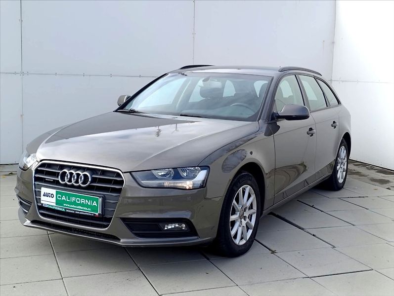 Audi A4 1,8 TFSi Quattro Navi Tempomat - fotka 2 z 34