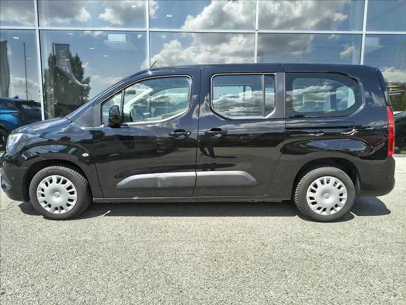 Opel Combo 1,2   XL 96 kW EAT8 - fotka 4 z 19
