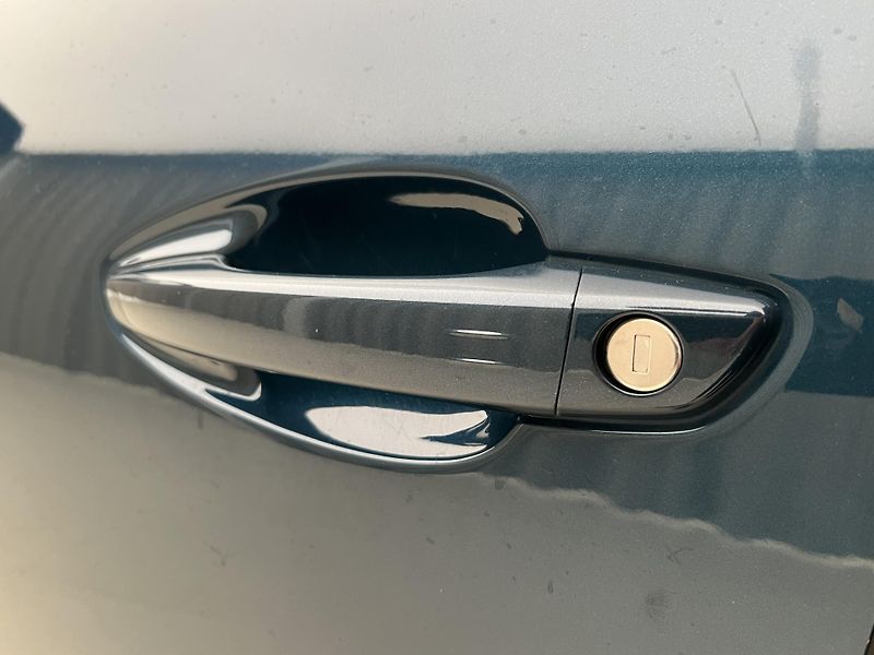 Peugeot 5008 GT 1.6 PURETECH AUT 7 MÍST - fotka 15 z 47