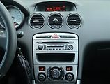 Peugeot 308 (2008) 1.6 THP, 7 míst, po STK - náhled 12