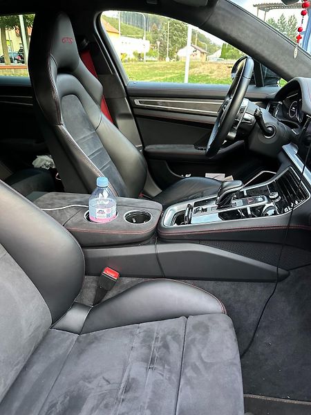 Porsche Panamera Sport Turismo GTS 4.0 /338kW - fotka 10 z 13