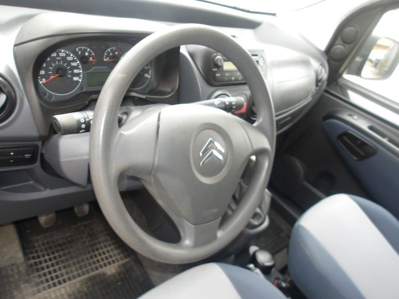Citroën Nemo 1,4i KRASAVEC ! KLIMA ! - fotka 19 z 28