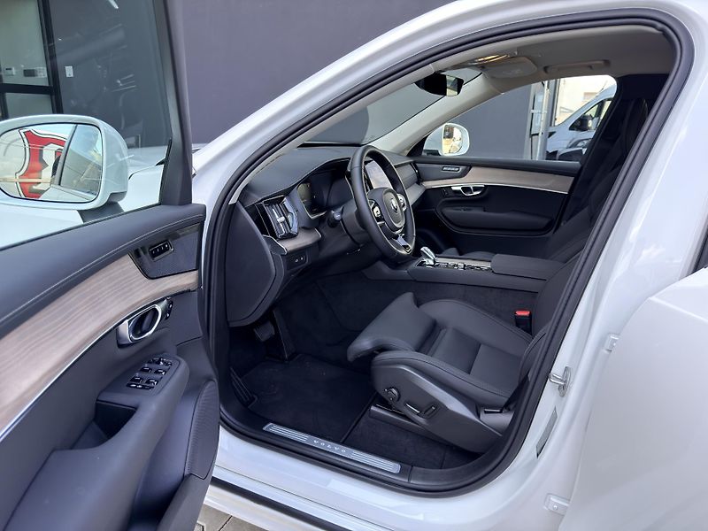 Volvo XC90 T8 AWD RECH. PLUS BRIGHT +kola - fotka 10 z 58