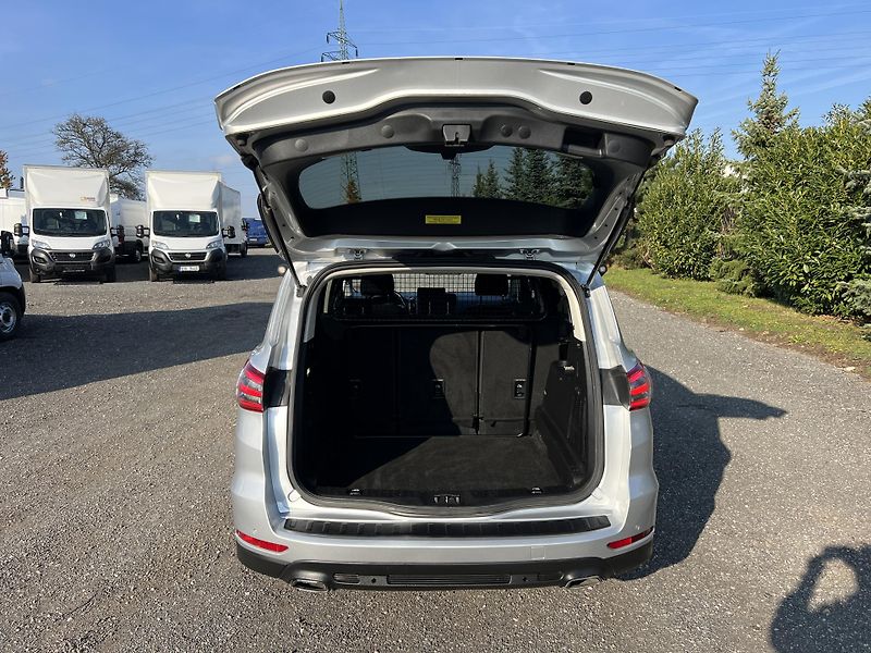 Ford S-MAX 2.0TDCi,140kw,AWD,4x4 - fotka 9 z 44