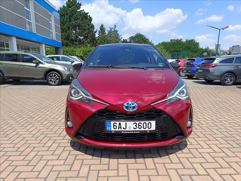 Toyota Yaris 1,5 WT-i AT 54KW HYBRID - fotka 4 z 21