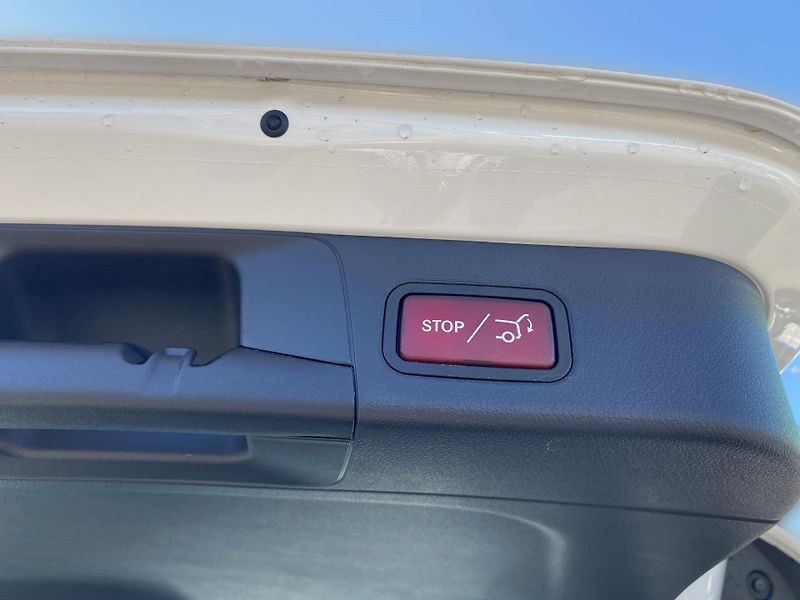 Mercedes-Benz Třídy B B 200 Progressive - fotka 17 z 27