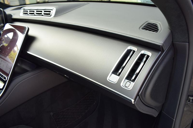 Mercedes-Benz Třídy S (2023) S400d AMG L 4M/360/Masáže/HUD/ - fotka 41 z 56