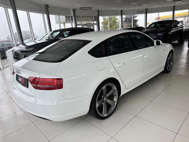 Audi A5 1,8TFSI S-LINE*Xenon*20