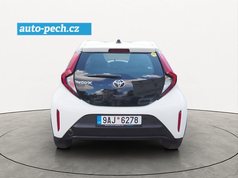 Toyota Aygo (2022) X 1.0 VVTI - fotka 3 z 30