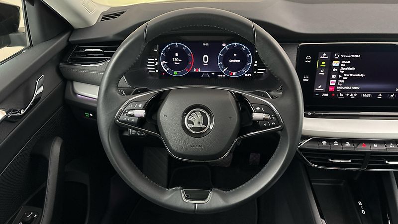 Škoda Octavia 1.5 TSI E-Tec DSG Style Combi - fotka 9 z 25