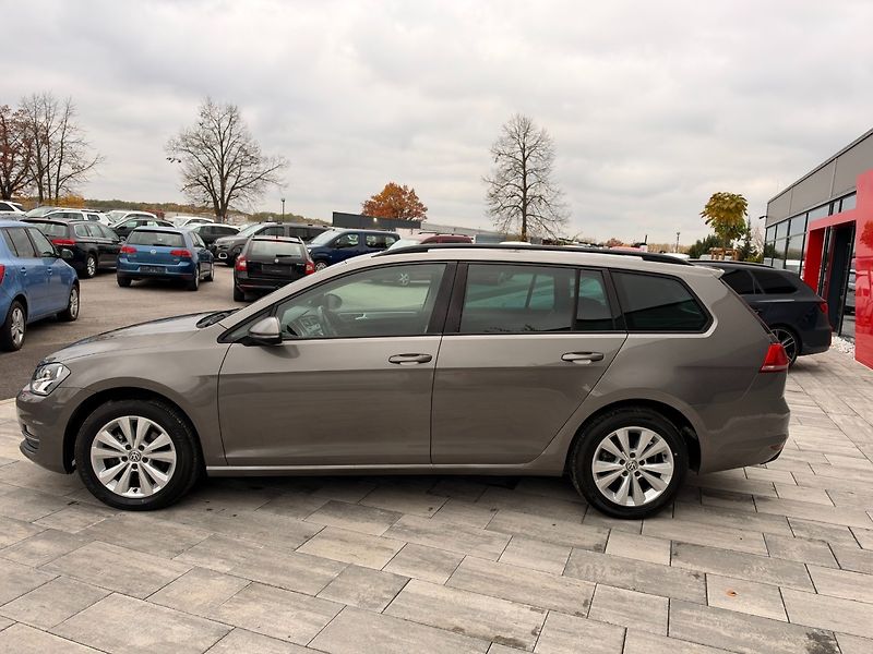 Volkswagen Golf (2015) Variant 1.6TDI 4Motion 81kW - fotka 8 z 37