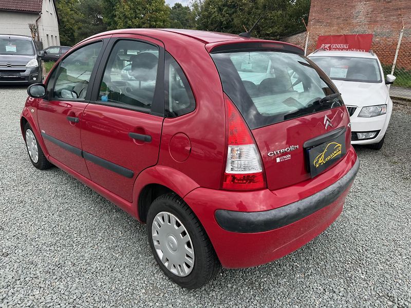 Citroën C3 1.1i - fotka 4 z 13