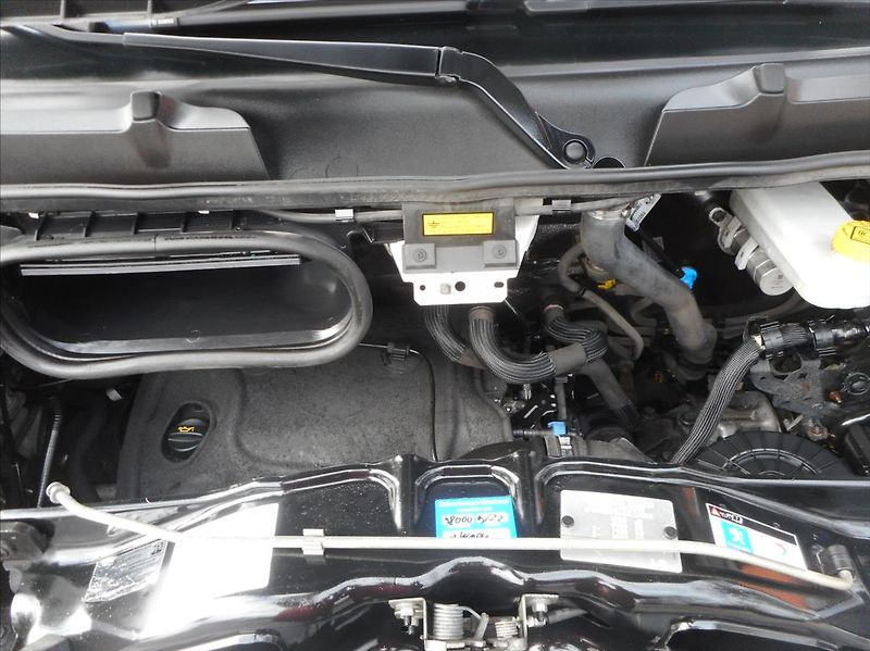 Peugeot Boxer 2,0 HDi L2H1 - fotka 21 z 24