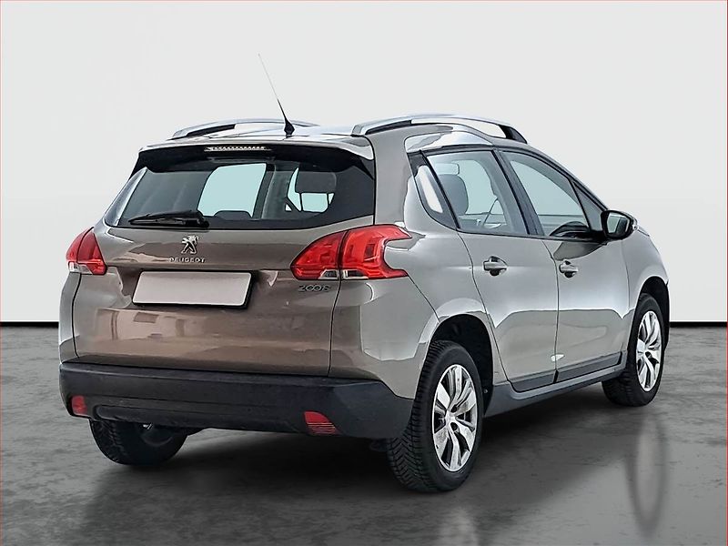 Peugeot 2008 (2015) 1.4 HDi, Tempomat - fotka 5 z 18
