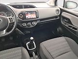 Toyota Yaris (2016) 1.0 VVT-i, ČR,1.maj - náhled 8