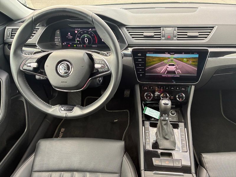 Škoda Superb (2021) L&K 2.0TSI 206kW DSG 4x4 TAŽNÉ - fotka 10 z 11