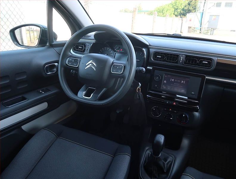 Citroën C3 (2021) 1.2 PureTech, ČR,1.maj - fotka 7 z 15