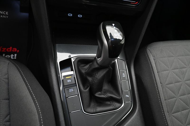 Volkswagen Tiguan 2,0 TDI 110 kW DSG Life Záruka - fotka 23 z 30