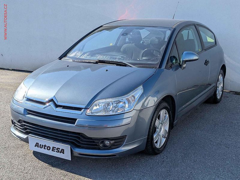 Citroën C4 (2008) 1.4 16V, ČR, AC, park.asist - fotka 3 z 15