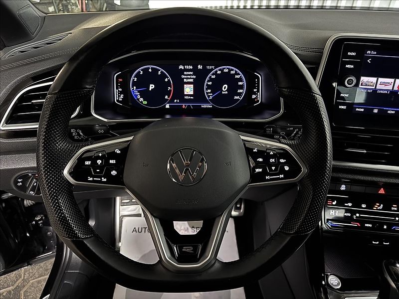 Volkswagen T-Roc R-LINE NEZ-TOP 2XALU TAŽNÉ DPH - fotka 17 z 42