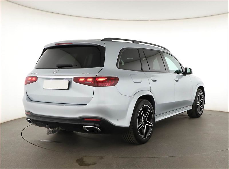 Mercedes-Benz GLS (2024) 450 4MATIC - fotka 5 z 26