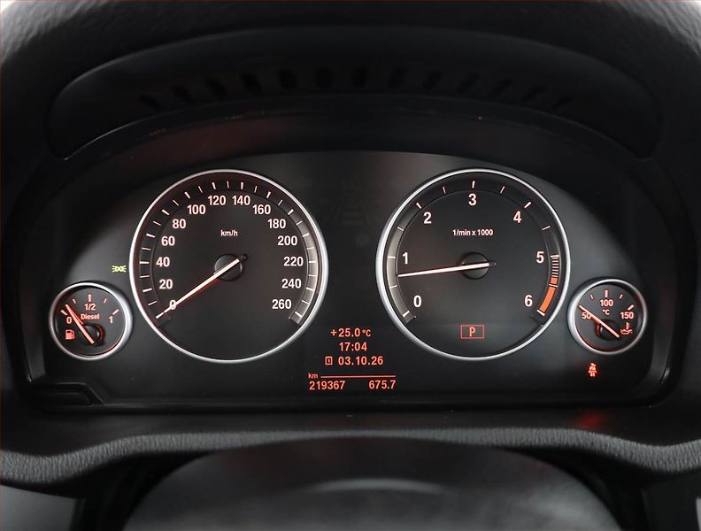 BMW X3 (2012) xDrive35d, 4X4, Automat - fotka 9 z 20