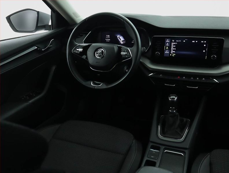 Škoda Octavia (2022) Ambition 2.0 TDI, ČR,1.maj - fotka 7 z 16