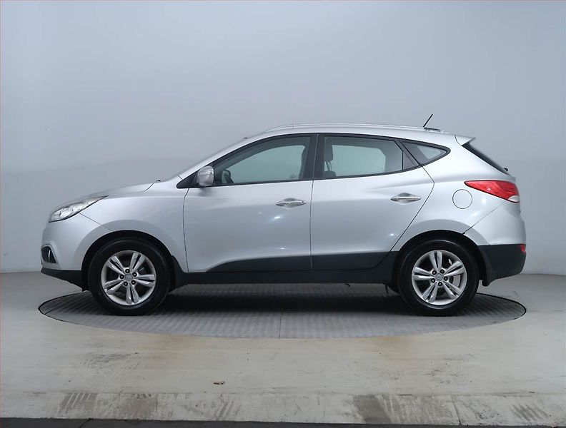 Hyundai ix35 (2012) 1.7 CRDi, Tempomat - fotka 3 z 19