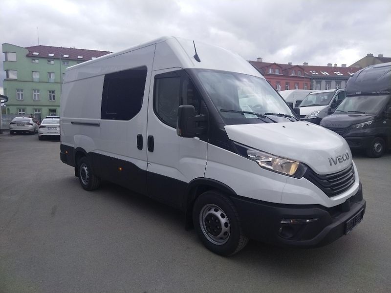 Iveco Daily (2026) 35S14 klima, 6 MÍST! - fotka 6 z 10