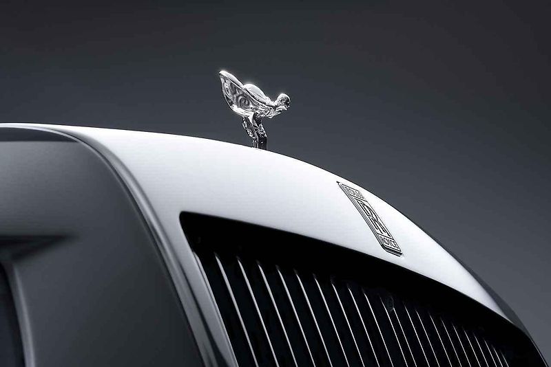 Rolls-Royce Phantom.