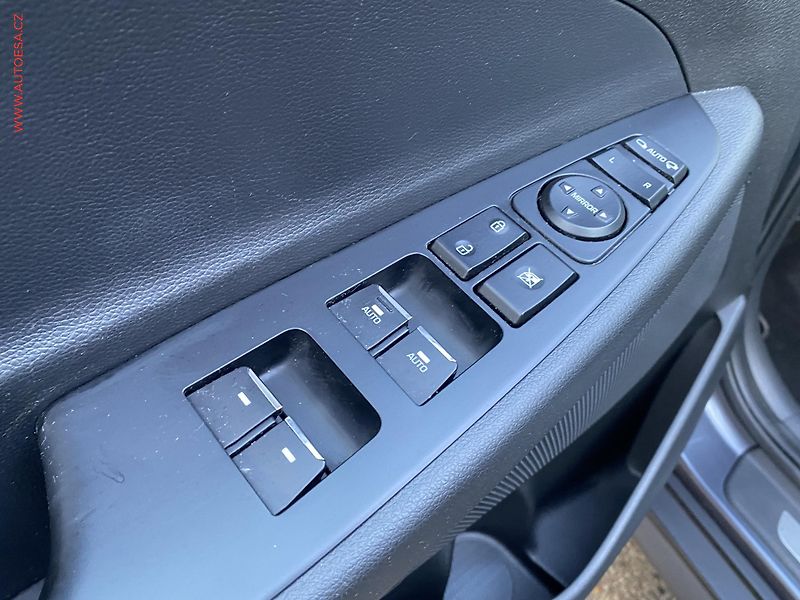 Hyundai Tucson (2019) 1.6 CRDi, N-Line, AT - fotka 13 z 18