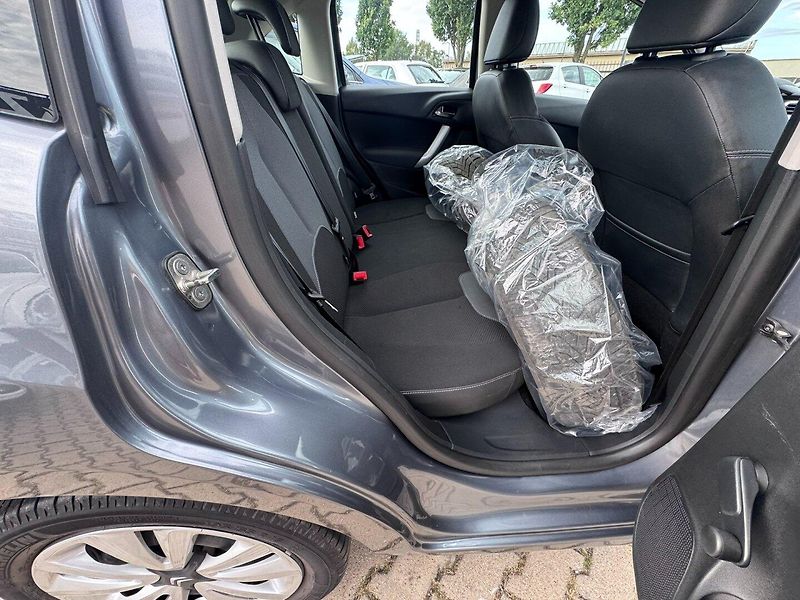 Citroën C3 (2012) 1,4i 70 KW KOLEMETRY 2. MAJ - fotka 33 z 42