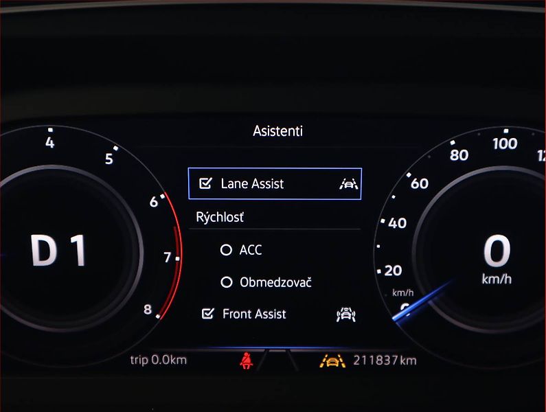 Volkswagen Tiguan (2019) 1.5 TSI - fotka 19 z 23
