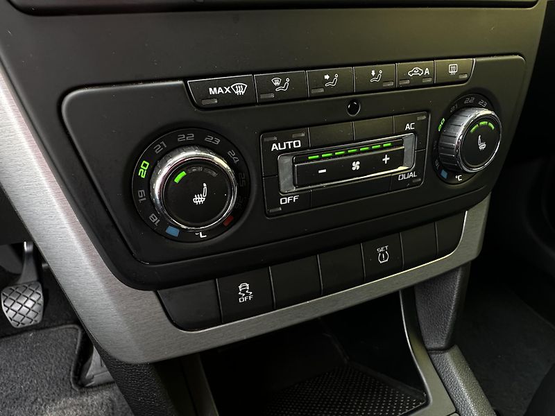 Škoda Yeti (2011) 1.2TSI/77kW *XENON*2.Maj.* 4x2 - fotka 14 z 36