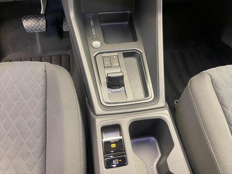 Volkswagen Caddy Life 1,5 TSI PHEV DSG - fotka 11 z 21