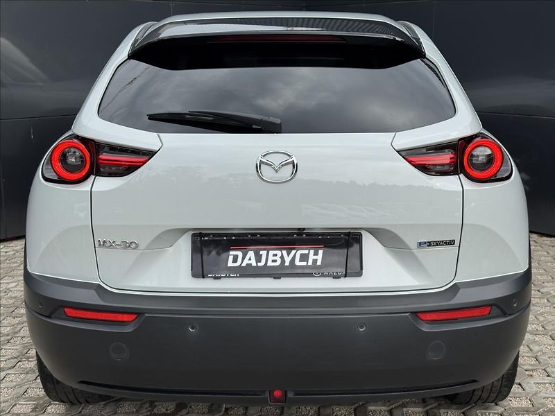 Mazda MX-30 e-Skyactiv Drive SOH 95% - fotka 8 z 28