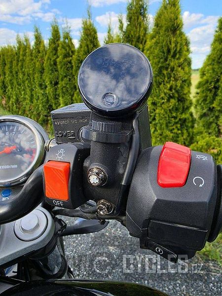 Suzuki GS 500 (2004) - fotka 15 z 15