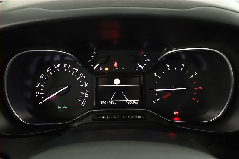 Citroën Berlingo (2018) Feel 1.2 PureTech, 5Míst, ČR - fotka 9 z 13