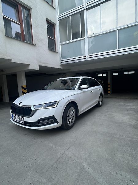 Škoda Octavia (2022) - fotka 2 z 5