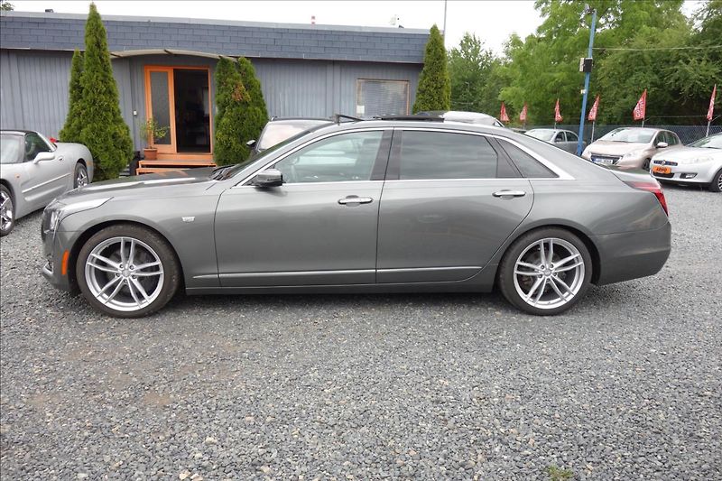 Cadillac CT6 3,6 i V6 250KW,SERV.KN.,AWD. - fotka 3 z 6