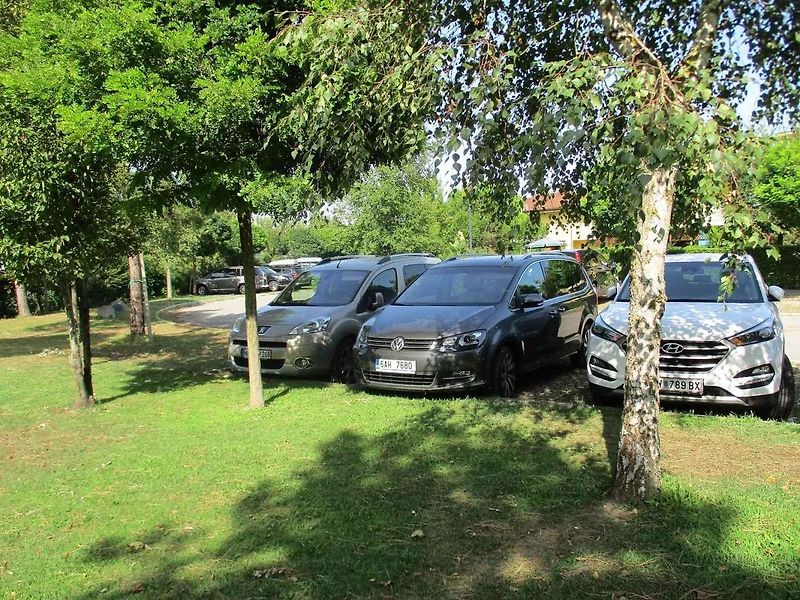 Nikola Šaršová, Babice. Fotka z loňské dovolené v Rakousku s nádherným výhledem na Alpy. Tyhle výhledy jsme si užívali každý den a musím říct, že Alpy jsem si zamilovala.