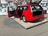 Ford Focus (2010) 1.6TDCi, 66KW, VYHŘ. SEDADLA - náhled 9