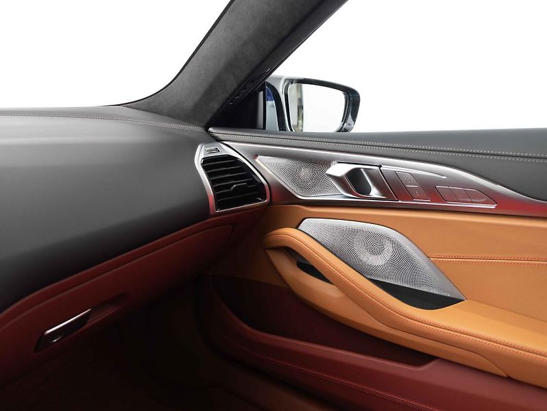 BMW Řada 8 M850i xDrive Gran Coupé - fotka 21 z 29