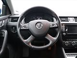 Škoda Octavia 1,4 TSI 103kW Elegance Xenon - náhled 16
