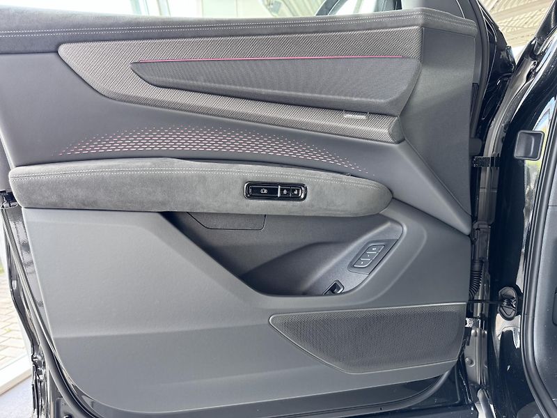 Audi Q7 Nová generace skladem - fotka 18 z 47
