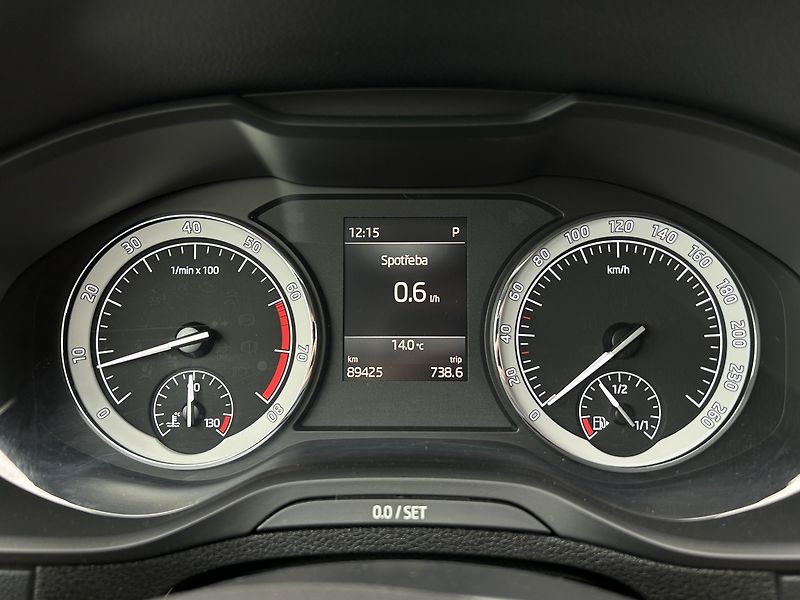 Škoda Karoq 1.5 TSI Style - fotka 7 z 26